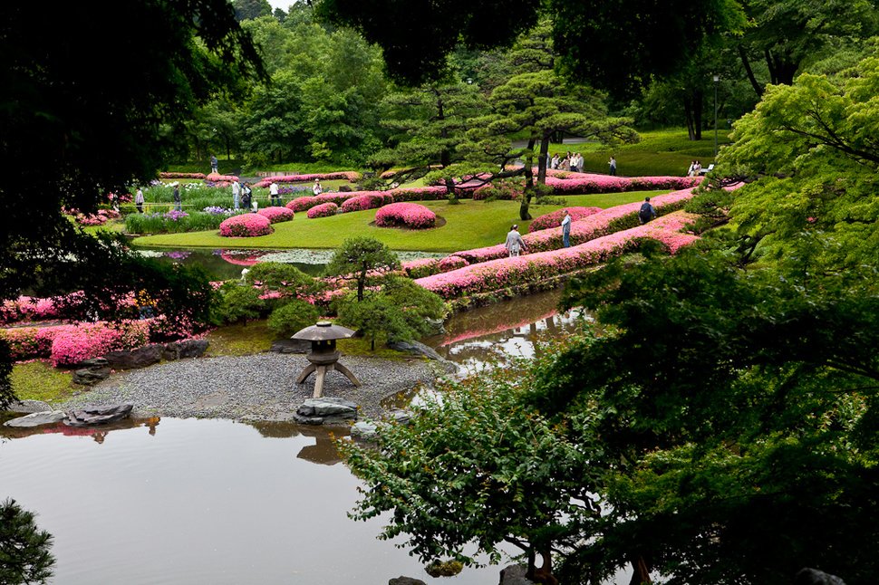 Tokyo Imperial Palace Ninomaru Gardens